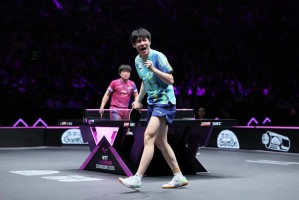亿万28官网-WTT重庆冠军赛-温瑞博4-2张本智和晋级男单决赛