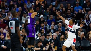 亿万28官网-杜兰特39+4+7无缘今日最佳球员！因为哈登31+2+10超神主导大逆转