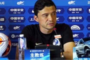 亿万28官网-谢晖不吝啬赞美泰山 称大连超水平发挥或能有奇迹