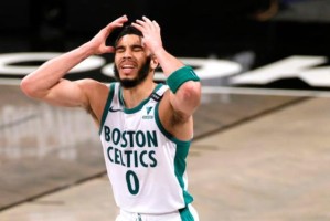 亿万28下载-休赛期安吉难有大作为 凯尔特人的重建才刚刚开始