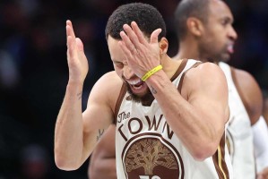 亿万28娱乐-勇士不得不面对库里最新伤情传来的残酷现实：季后赛前景告急